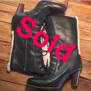Women UGG Tall High Heel Leather Zip Up Boot Sz 9